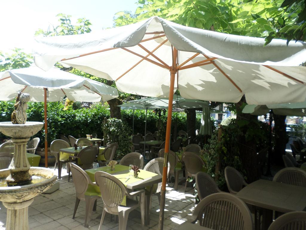Appart'Hotel Les Tilleuls Saint-Macaire Værelse billede