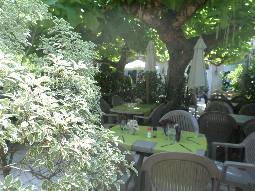 Appart'Hotel Les Tilleuls Saint-Macaire Eksteriør billede