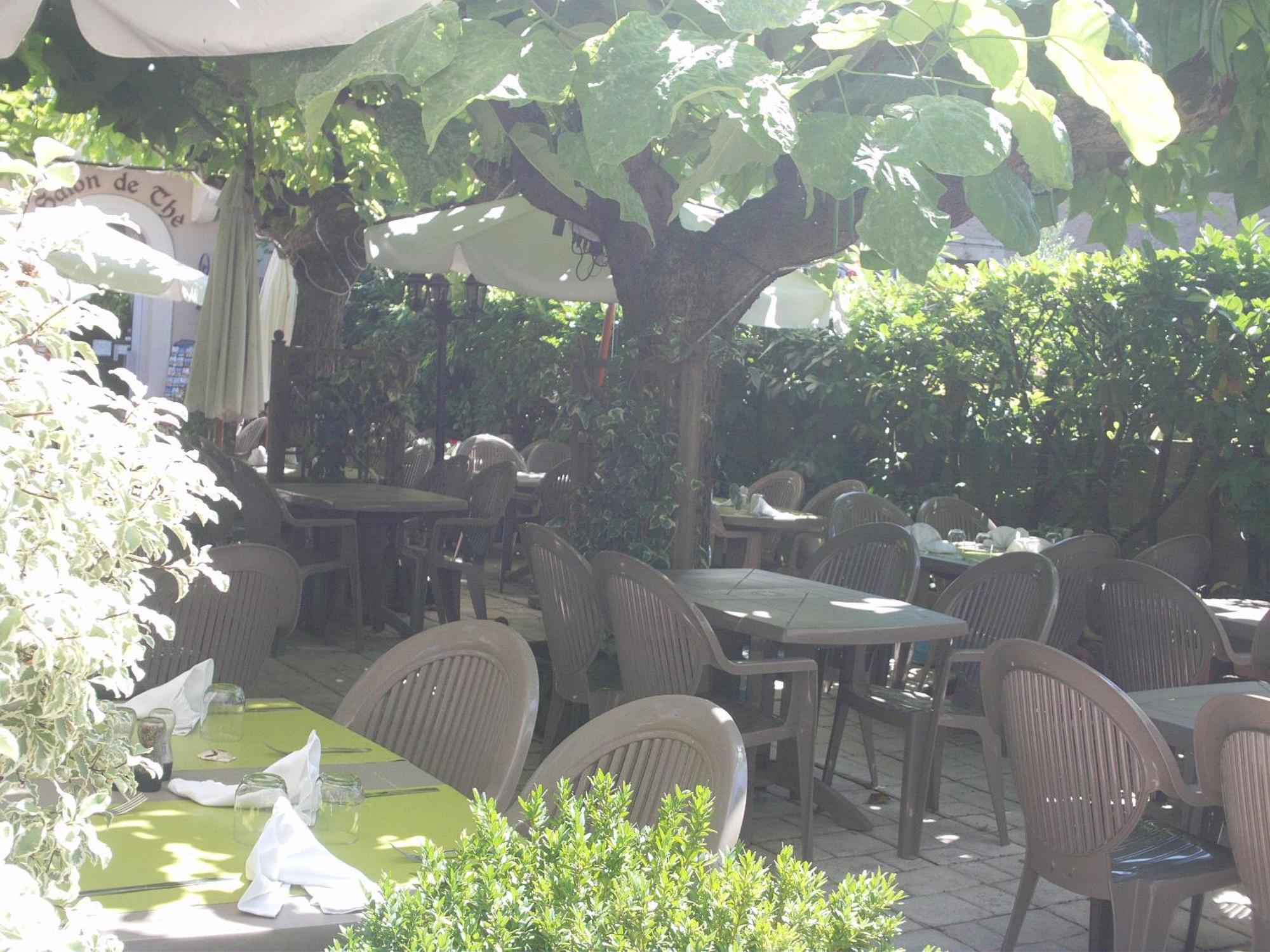 Appart'Hotel Les Tilleuls Saint-Macaire Eksteriør billede