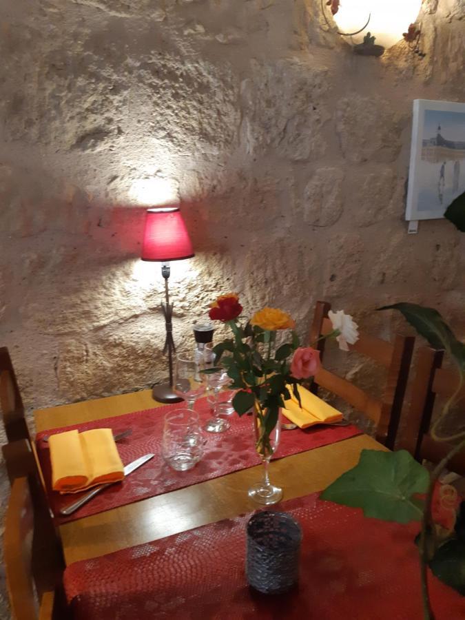 Appart'Hotel Les Tilleuls Saint-Macaire Eksteriør billede