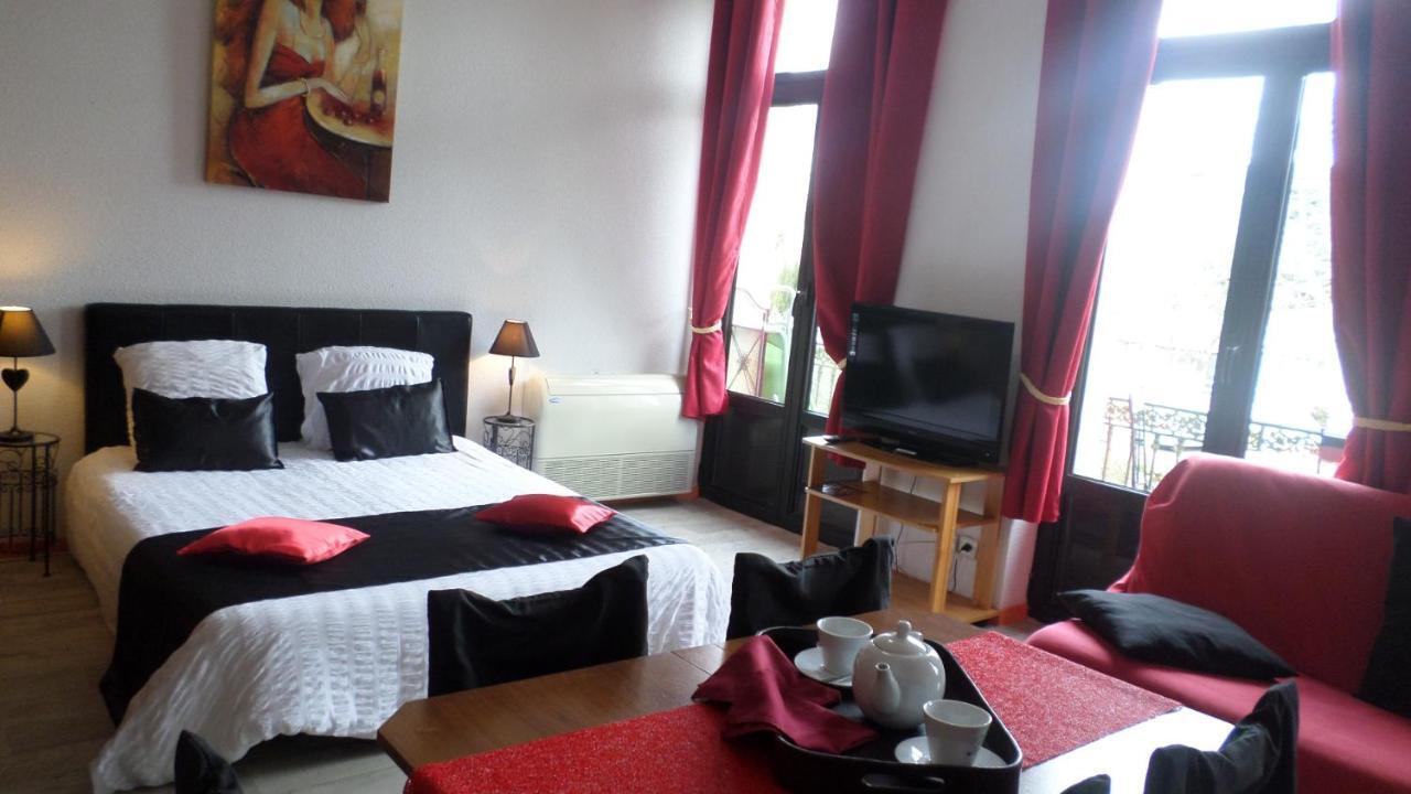 Appart'Hotel Les Tilleuls Saint-Macaire Eksteriør billede